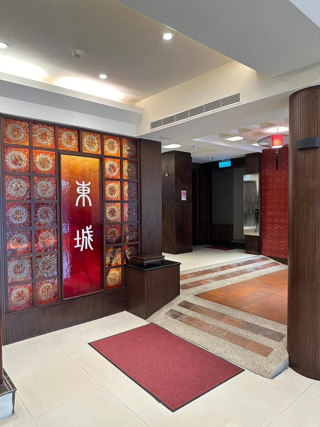 อีสต์ทาวน์26โฮเต็ล Hotel เมืองฮวาเหลียน ภายนอก รูปภาพ
