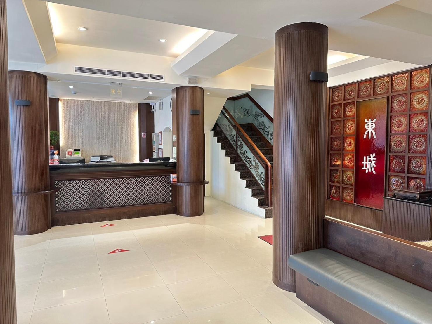 อีสต์ทาวน์26โฮเต็ล Hotel เมืองฮวาเหลียน ภายนอก รูปภาพ